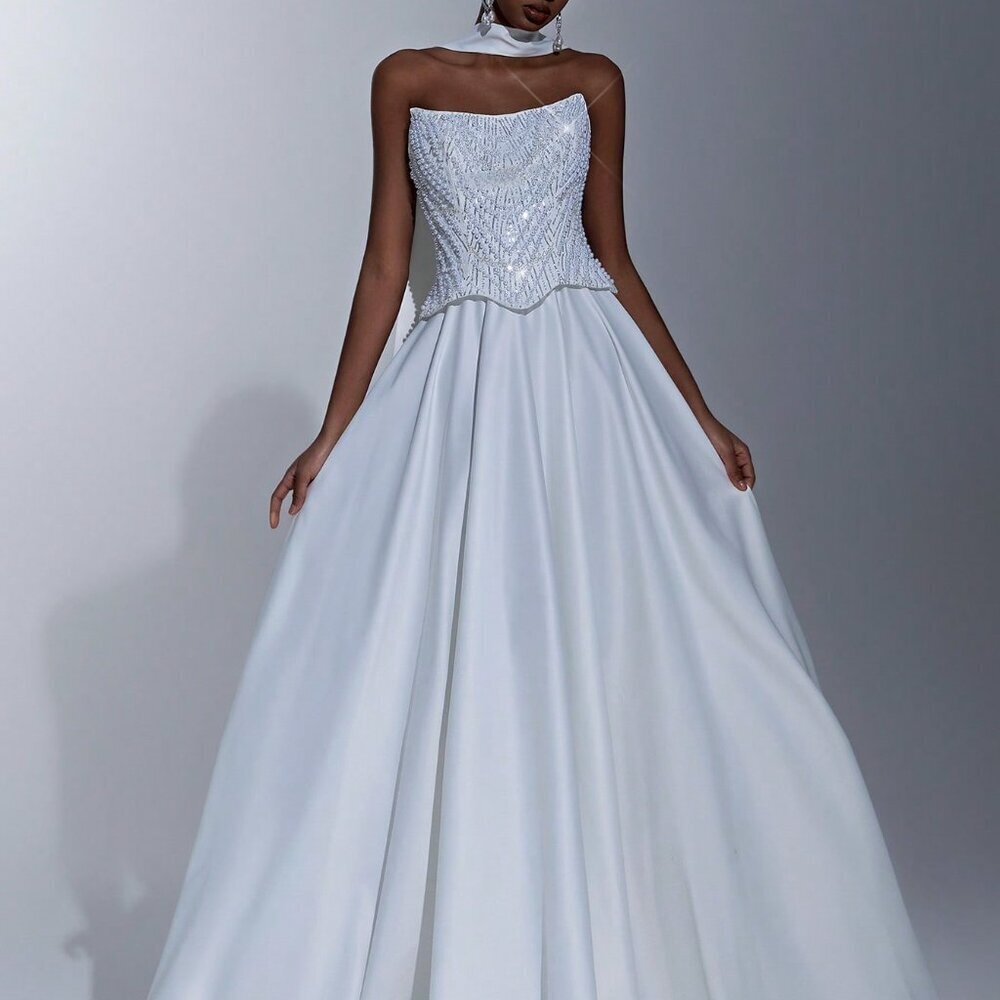 Beige Elegant Women's Luxurious Sequin Floral Strapless Maxi Ballgown